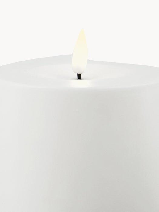 LED Candle House H 35 cm