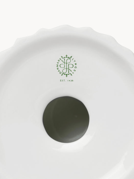 Porcelain Tealight Holder Tura with Ribbed Surface