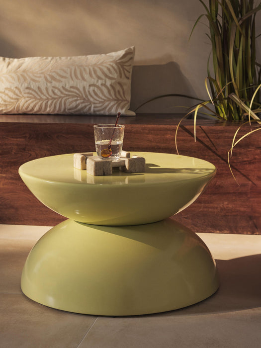 Round In- & Outdoor Coffee Table Gigi