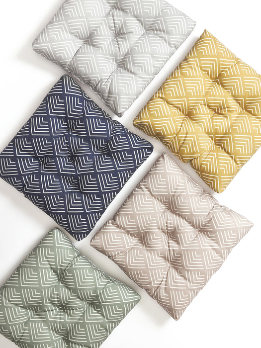 Outdoor Seat Cushion Milano with Graphic Pattern