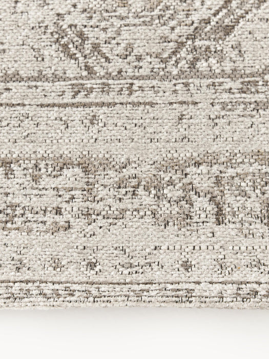 Mahdi Hand-Woven Chenille Rug