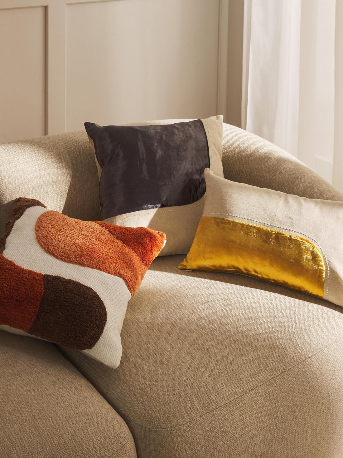 Malu Hand-Tufted Cushion Cover with Tufting
