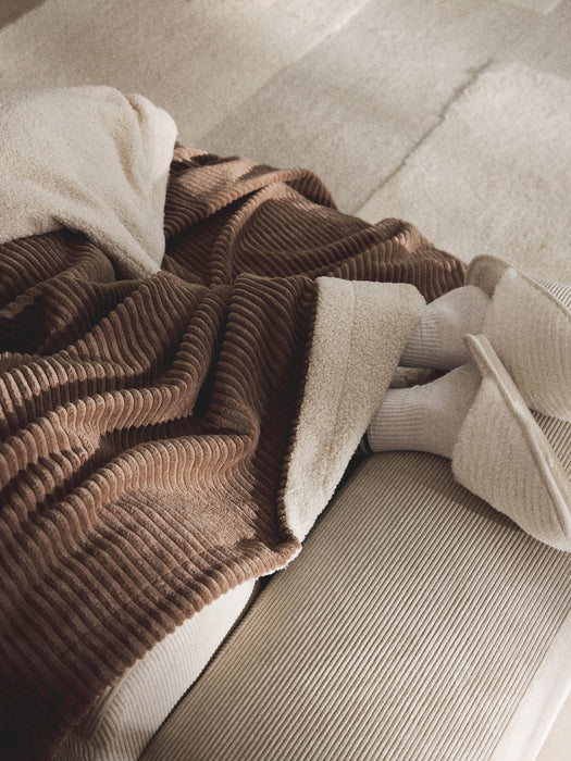 Corduroy Blanket Kylen
