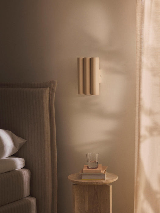 Up & Downlight Tacey