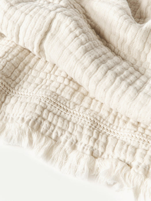 Kailani Cotton Bedspread with Fringes