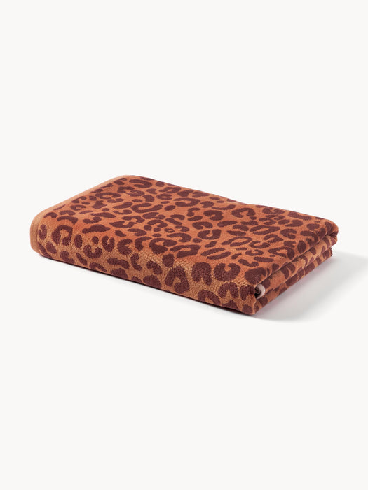 Towel Leo in various sizes
