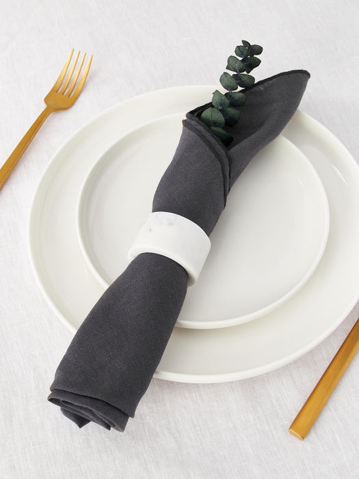 Linen Napkins Kennedy with Decorative Edging Set of 4