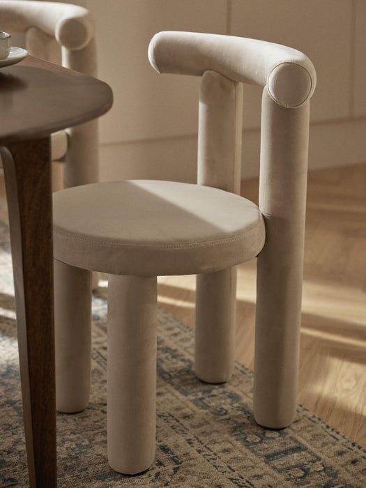 Upholstered Velvet Chair Calan