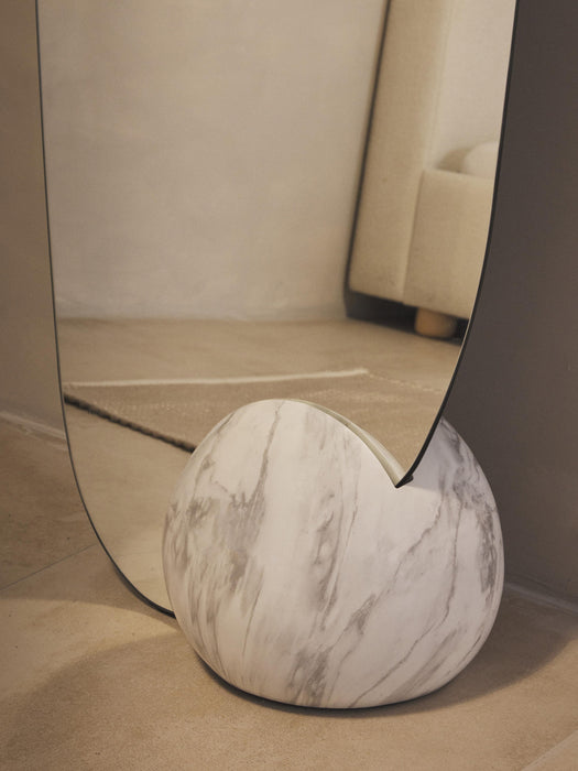Full-Length Leaner Mirror Bonita with Marble Effect Base