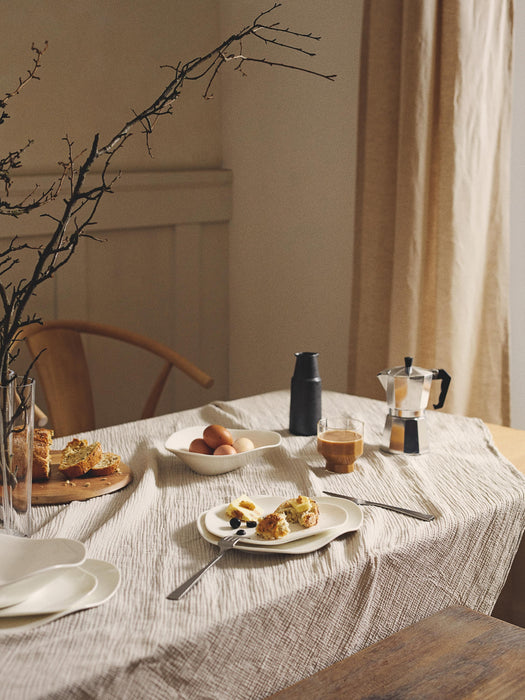Organic Shaped Porcelain Tableware Set Joana 4 people Set of 12