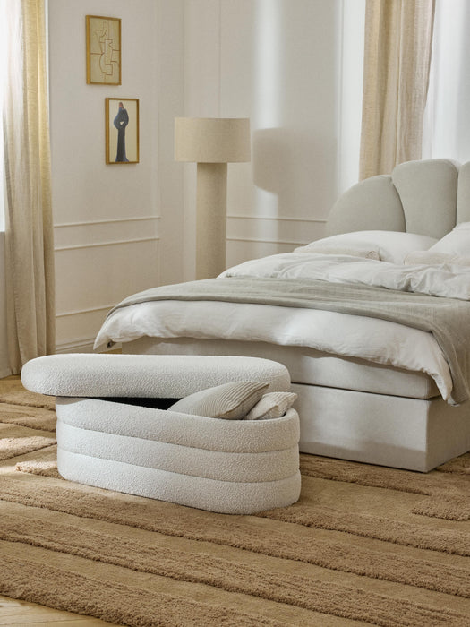 Boucl Upholstered Bench Alto with Storage Space