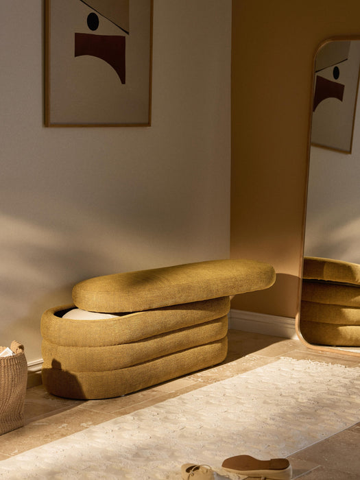 Upholstered Bench Alto with Storage Space
