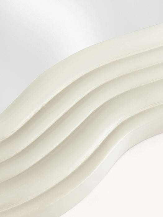 Full-Length Wall Mirror Cosimo with Wavy Frame