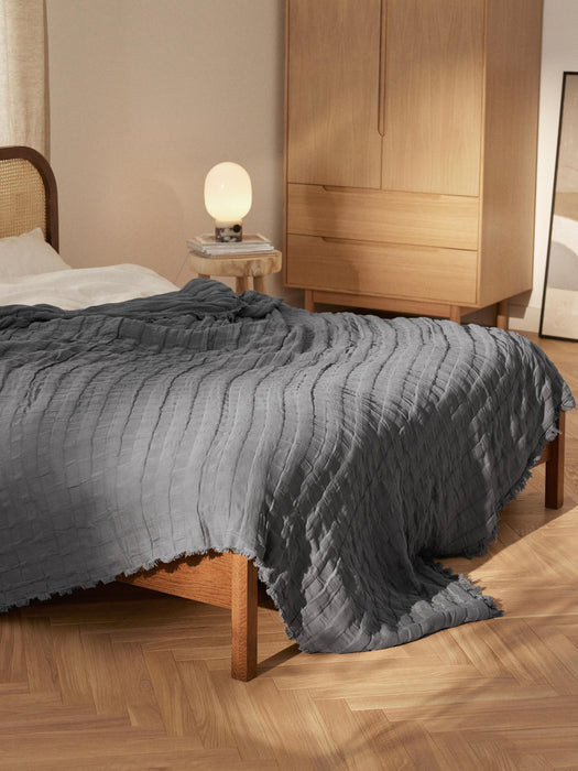 Bethany Muslin Bedspread with Fringes