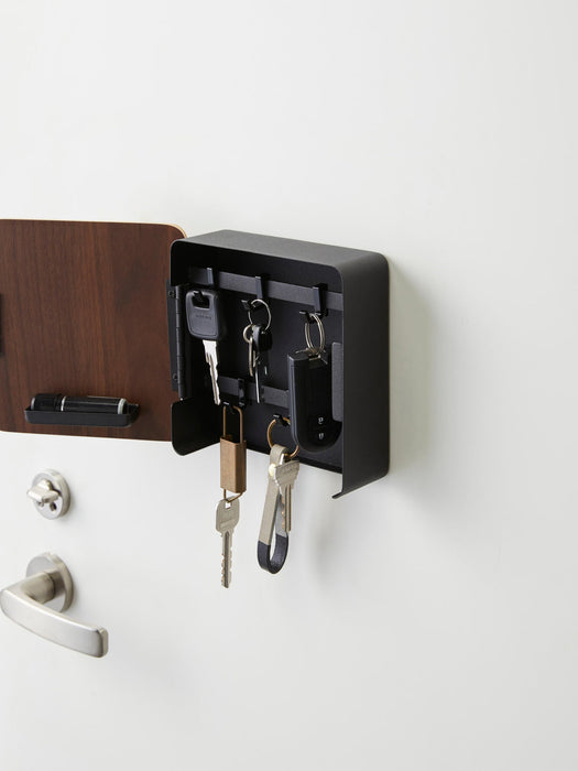 Key Box Rin with Magnetic Back