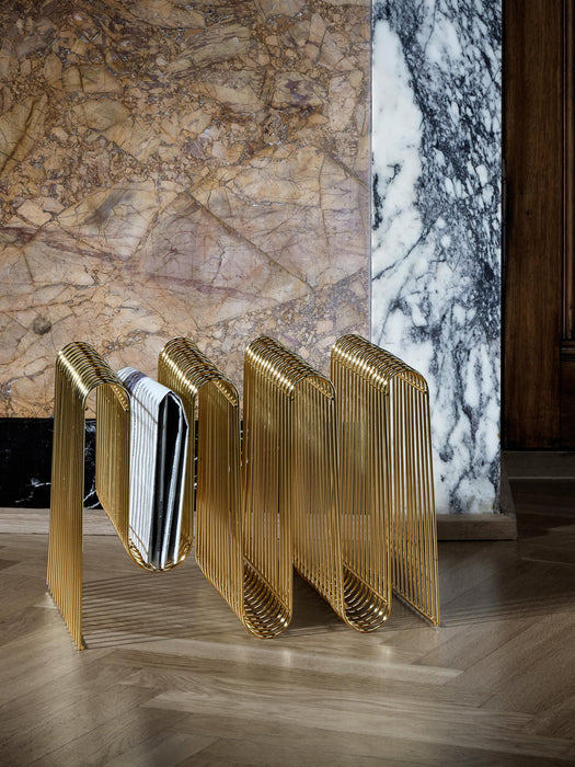 Curva Metal Magazine Rack
