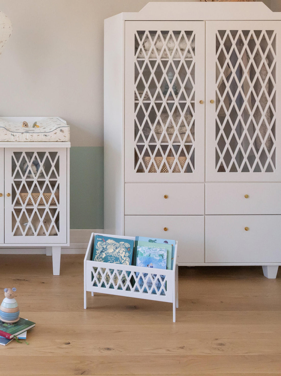 Harlequin Kids Handmade Shelf