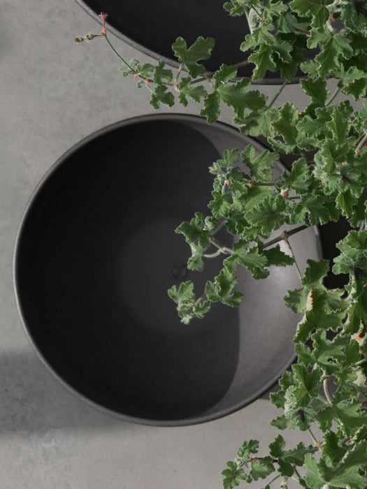 Outdoor Plant Pots Out, Set of 3