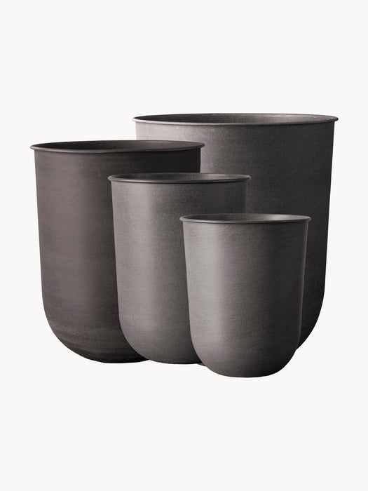Outdoor Plant Pots Out, Set of 4
