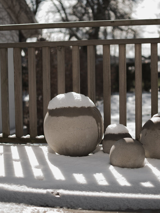 Garden Decorative Balls Concrete Set of 2 20 cm