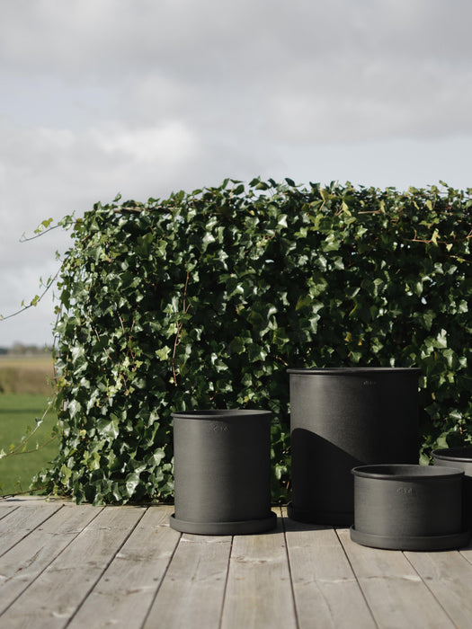 Outdoor Plant Pots Out Set of 2
