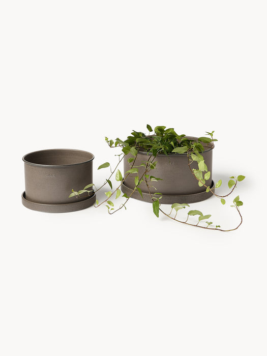 Outdoor Plant Pots Out Set of 2