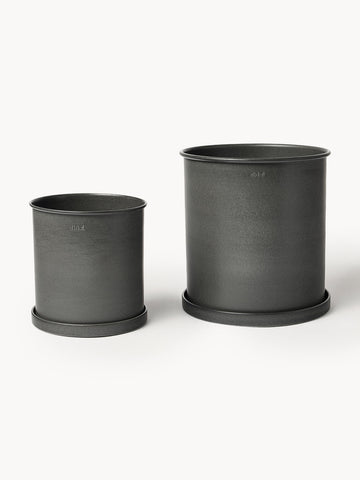 Large Outdoor Plant Pots Out, Set of 2