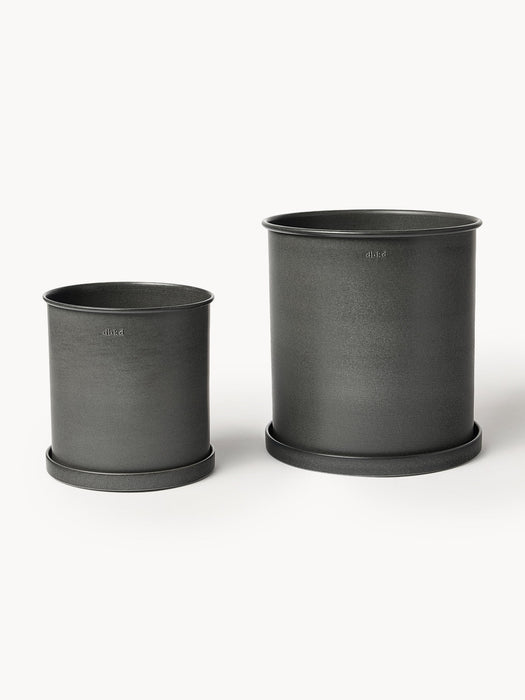 Large Outdoor Plant Pots Out, Set of 2
