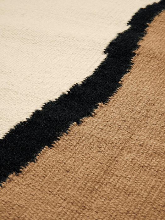 Soil Hand-Woven Wool Kilim Runner with Fringes