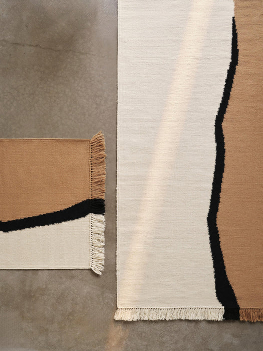 Soil Hand-Woven Wool Kilim Runner with Fringes