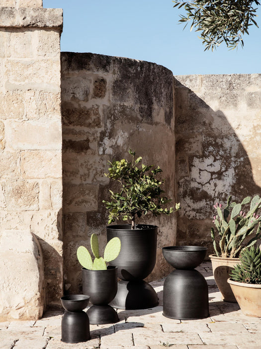 Hourglass Plant Pot, H 59 cm