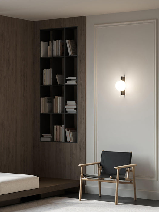 Wall Lamp Avant