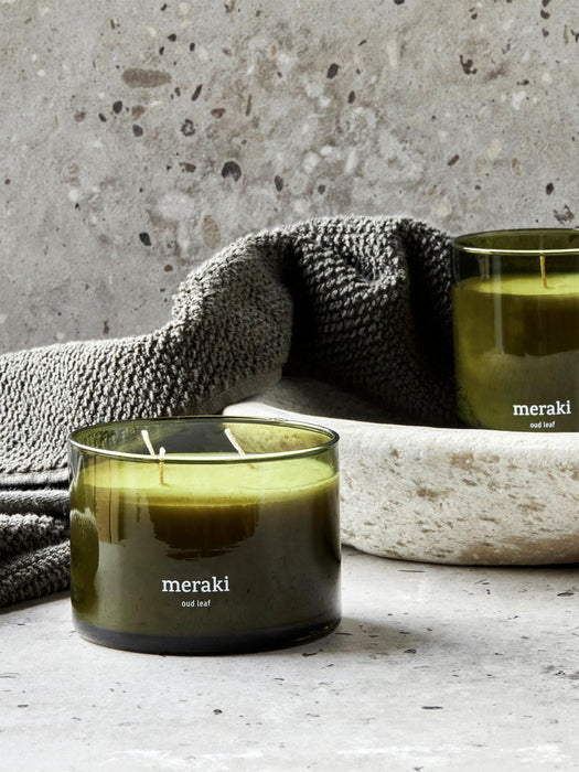 Scented Three-Wick Candle Oud Leaf Geranium Rose Sandalwood