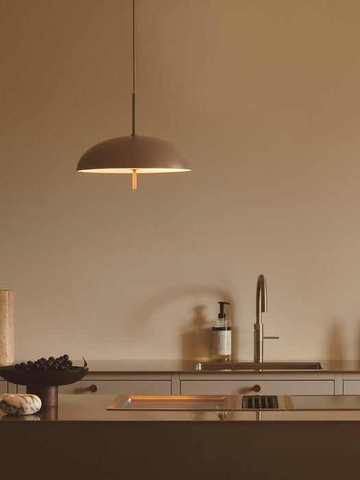 Pendant Light Versale