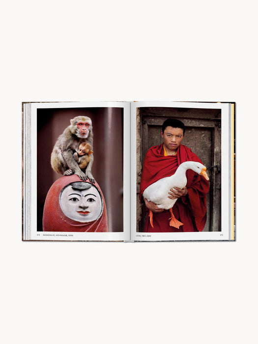 Steve McCurry. Animals Photobook