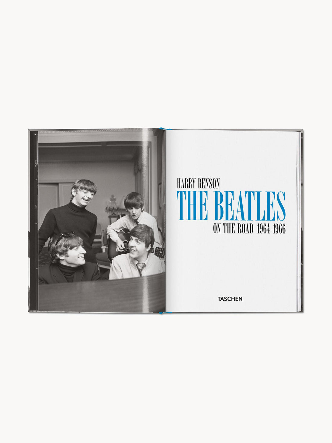The Beatles: on the road 1964-1966 Photobook