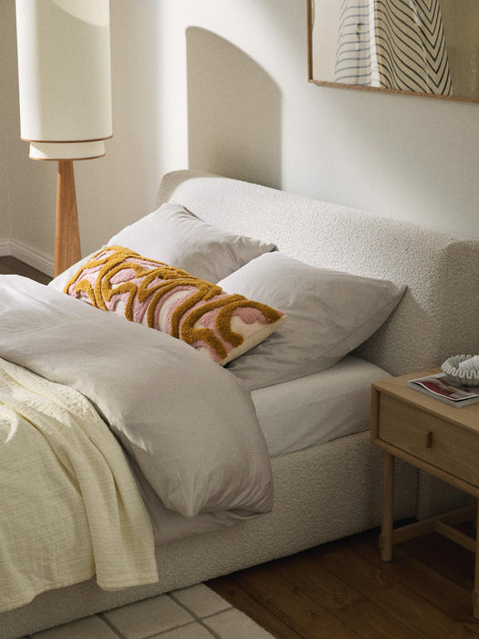 Jiri XL Hand-Tufted Cushion Cover