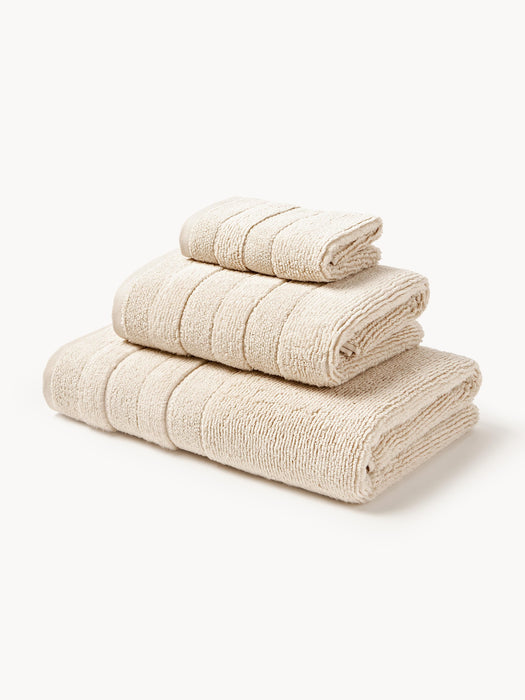 Towel Set Luxe with Striped Border in various set sizes