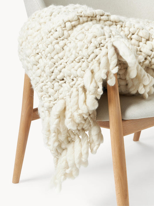 Belen Handmade Chunky Knit Wool Blanket with Fringes