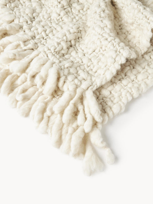 Belen Handmade Chunky Knit Wool Blanket with Fringes