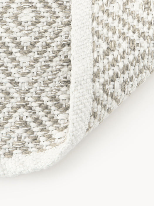 Rika Hand-Woven Indoor & Outdoor Runner with Diamond Pattern