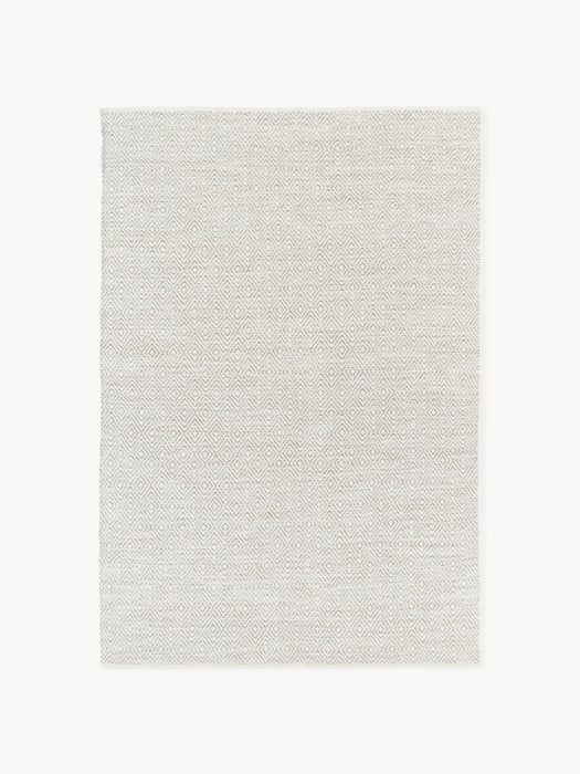Hand-Woven Indoor & Outdoor Rug Rika with Diamond Pattern
