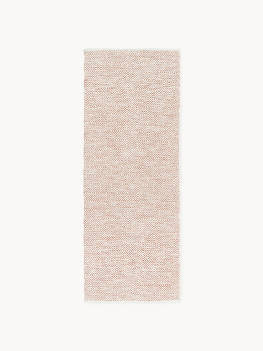 Hand-Woven Indoor & Outdoor Runner Rika with Diamond Pattern
