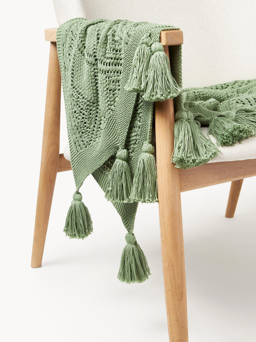 Sarah Knitted Throw with Tassels