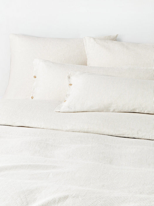 Washed Linen Duvet Cover Rinna with Fine Stripes
