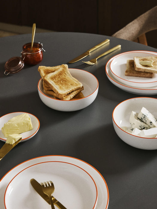 Porcelain Breakfast Plates Facile Set of 2