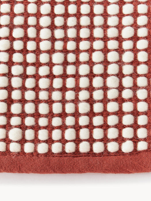 Amaro Round Hand-Woven Wool Rug