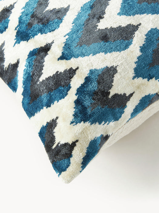 Heron Viscose Cushion Cover with Woven Jacquard Pattern