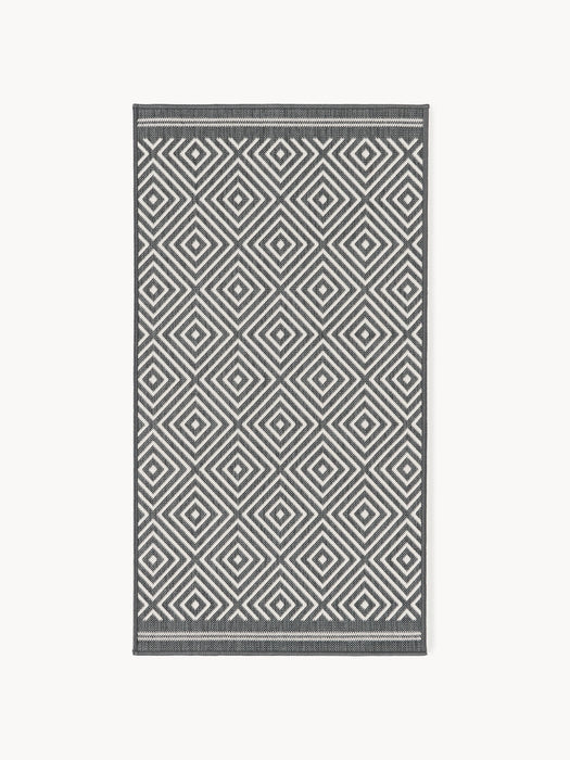 Indoor & Outdoor Reversible Rug Reddy with Diamond Pattern