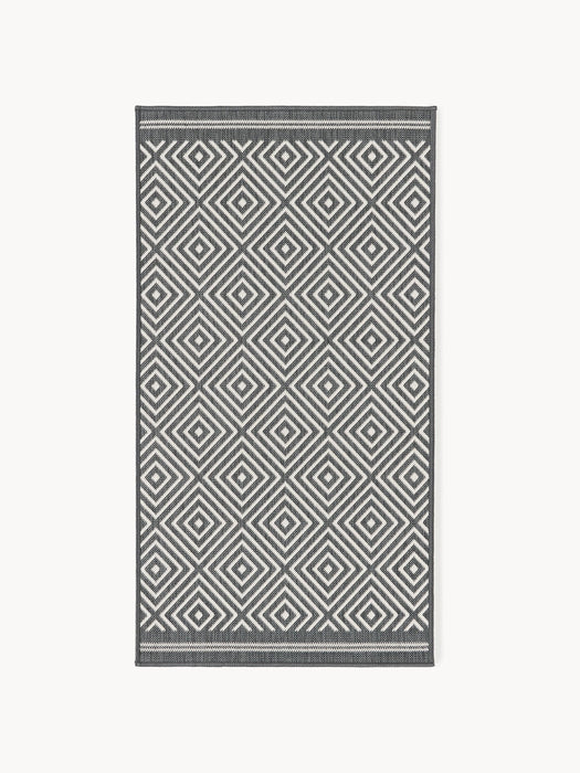 Reddy Indoor & Outdoor Reversible Rug with Diamond Pattern